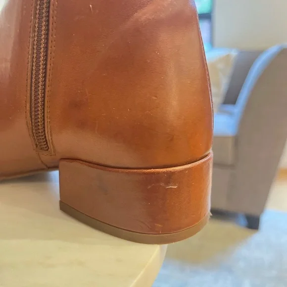 RARE — NEVER WORN Sézane Low Léa Bottines in cognac brown - Picture 7 of 12